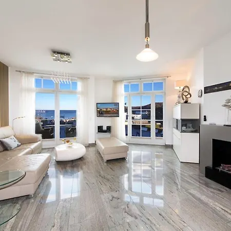 Dom wakacyjny Castle 